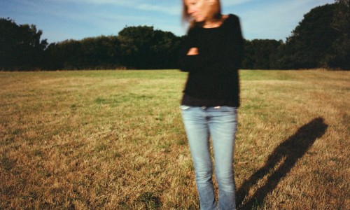 Beth Gibbons: si avvicina lo speciale appuntamento Sold Out con la voce dei Portishead e icona del trip hop mondiale